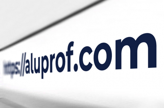Az Aluprof globális aluprof.com domainű lett